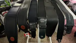 My favorite guitar and bass guitar straps for working musicians